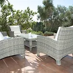 Luxury Stone * Fiskardo